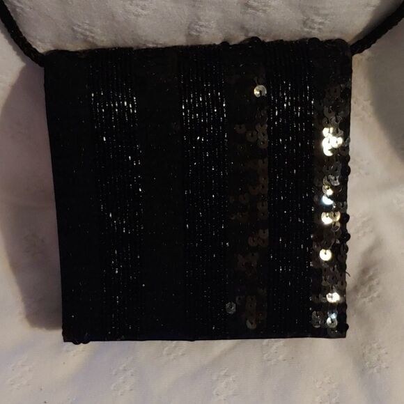 Brand new Jessica mcclintock purse - Picture 2 of 5